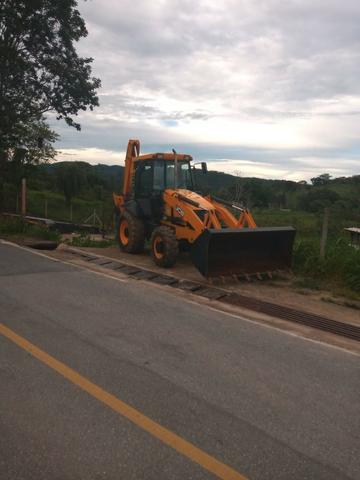 Retro JCB 3C Ano 2013 - Foto 3