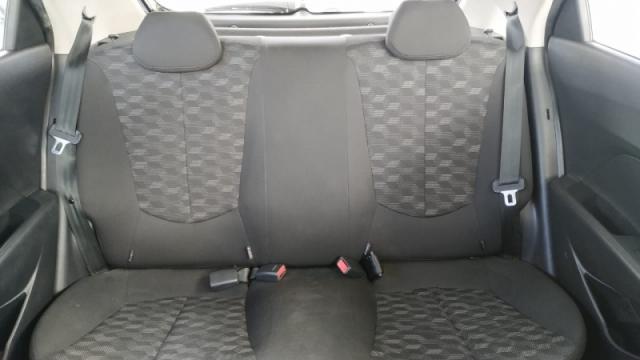 HYUNDAI HB20 1.6 COMFORT PLUS 16V FLEX 4P MANUAL. - Foto 8