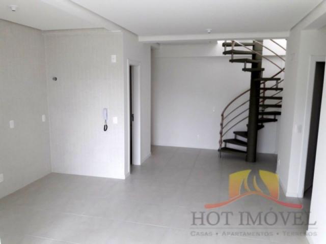 Apartamento à venda com 2 dormitórios em Campeche, Florianópolis cod:HI1673