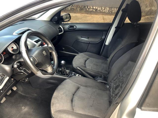 PEUGEOT SEDAN XR 1.4 PASSION FLEX 8V 2013 COMPLETO R$ 9.990+ 27x795,00(JÁ FINANCIADO) - Foto 9