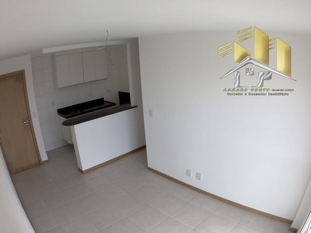 Laz- Alugo apartamento com varanda perto da praia (02
