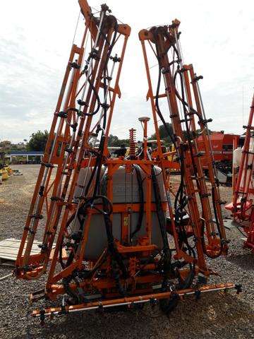 Pulverizador - Jacto Condor 800 - Foto 4