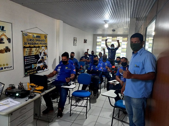 Curso Operador de Retroescavadeira - Foto 3