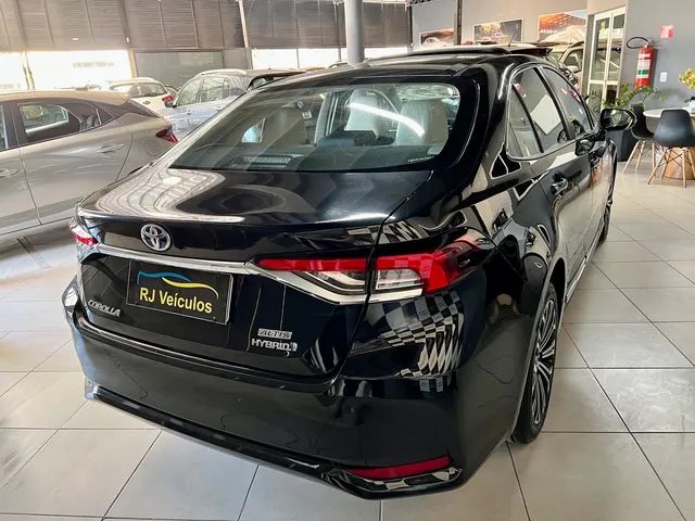 TOYOTA COROLLA ALTIS PREM HYBRID 2021 - Foto 5