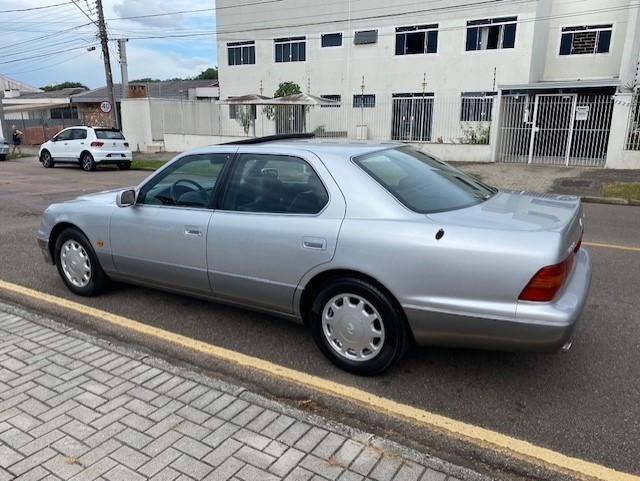 Lexus LS 400 4.0, foto 7 de 19