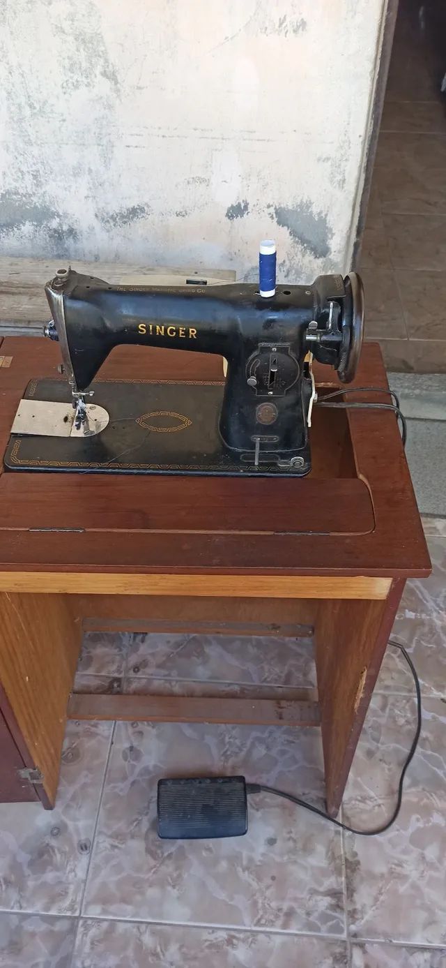 Máquina de costura Singer - Foto 4