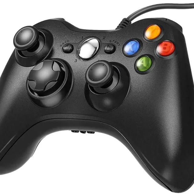 Comando Xbox 360 regressa em réplica oficial