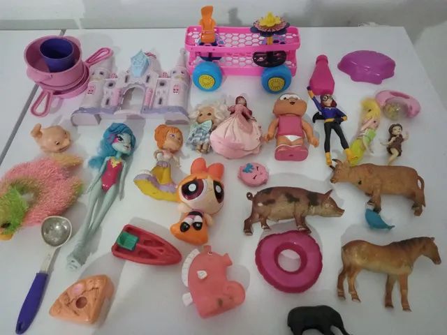 Conjunto de brinquedos antigos relíquia 