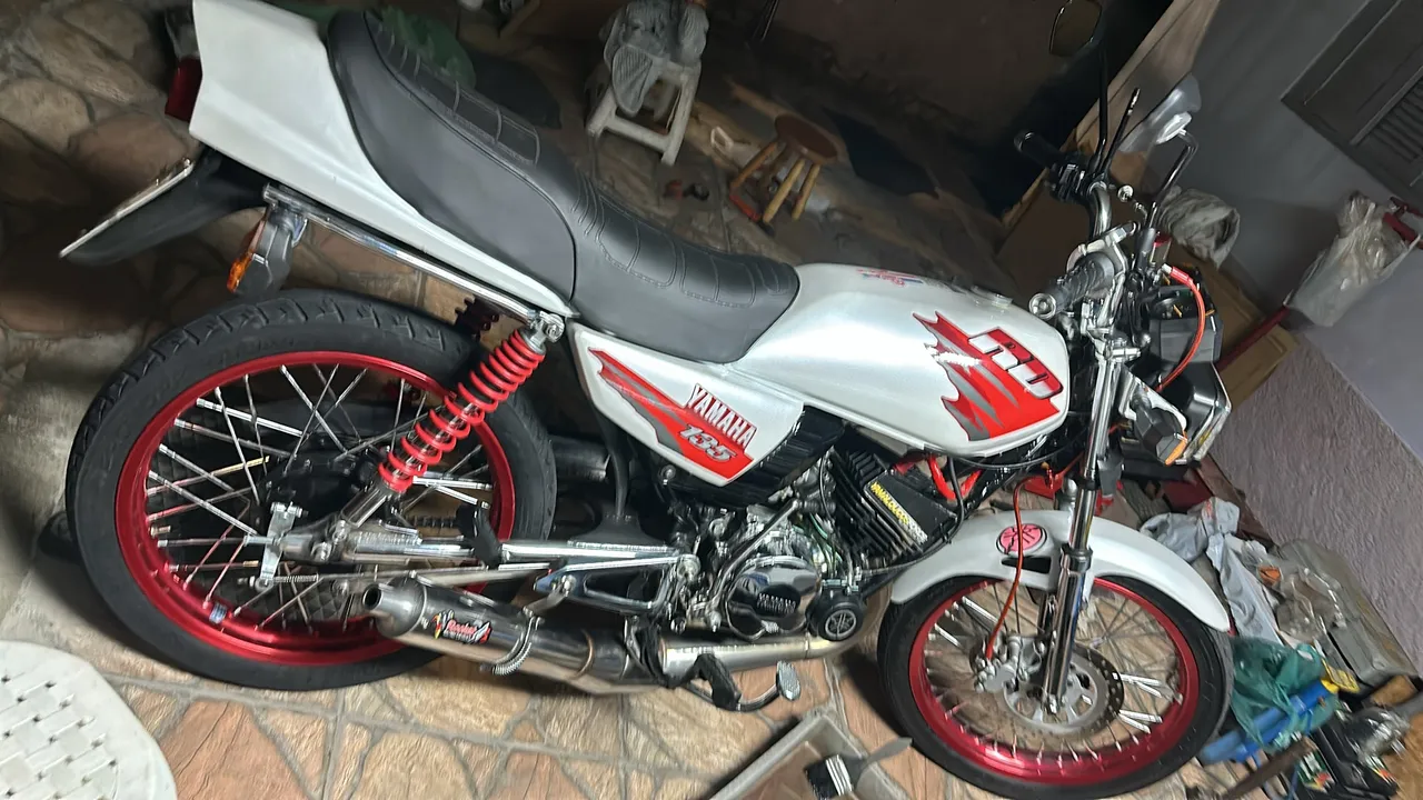 Motos YAMAHA RD no Brasil