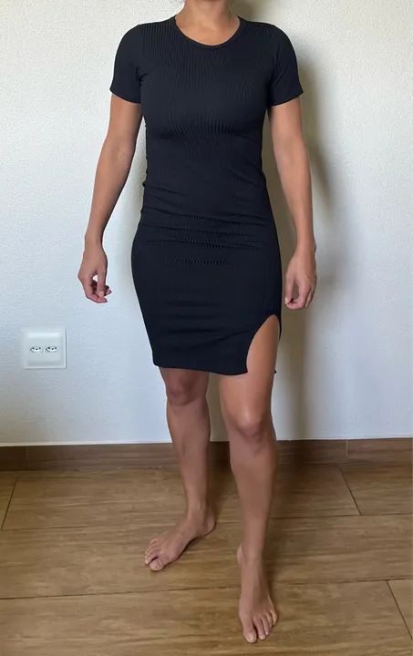 Vestido Preto canelado - TAM M