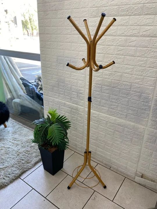 Mancebo Dourado para Loja ou Casa  - Foto 2
