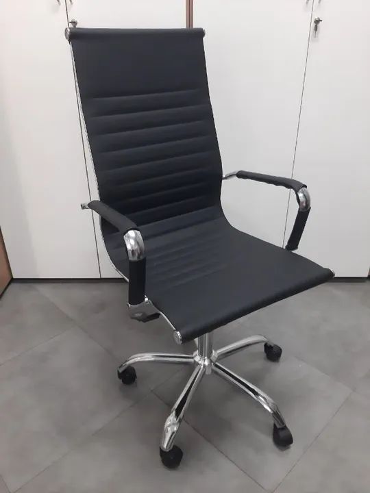 Poltrona Presidente Preta