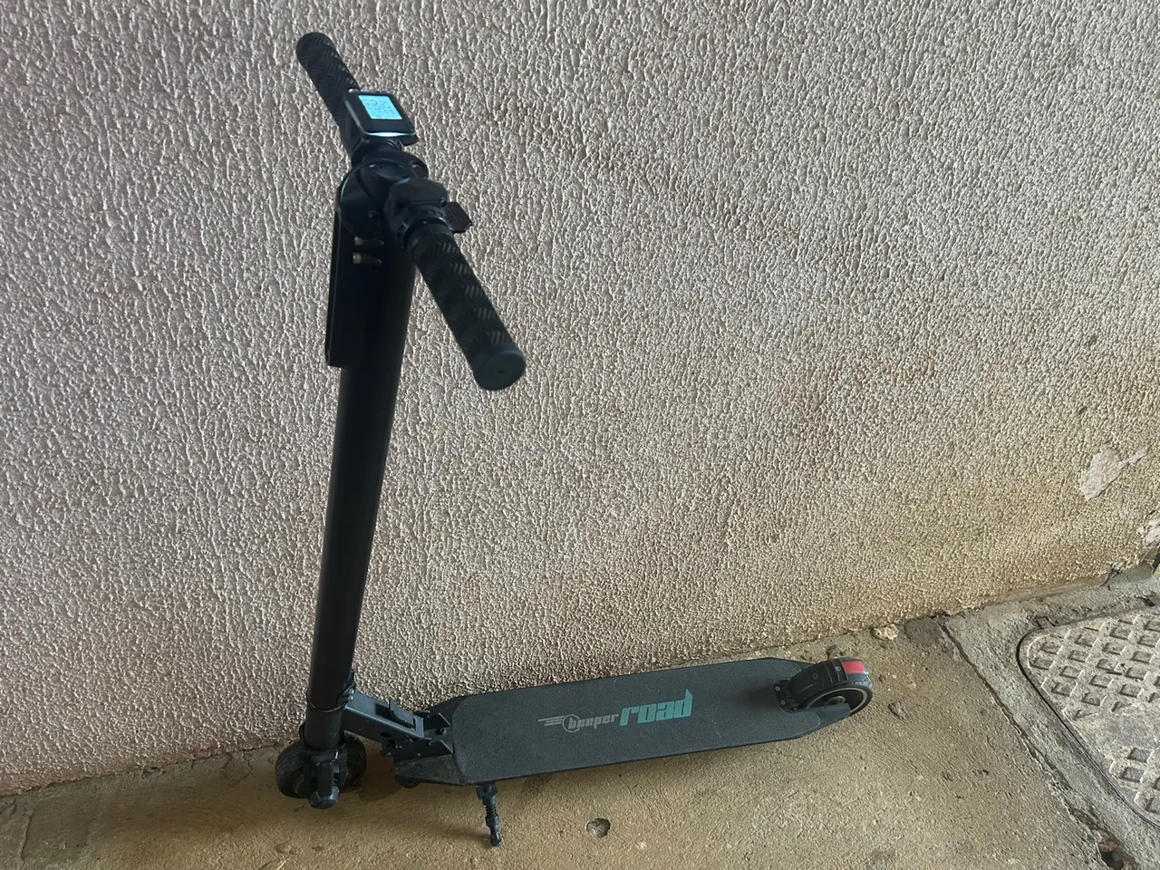 Somente venda ! Patinete elétrico super novo estou vendendo meu filho ganhou!