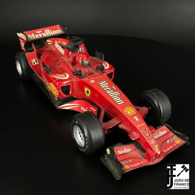 Carrinho F1 Ferrari Em Plástico 25 Cm