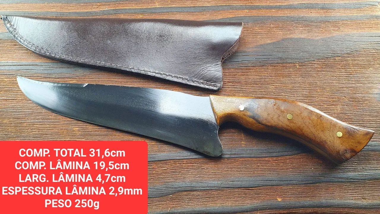 Faca de Cozinha Artesanal - Aço Carbono - Cabo em Madeira