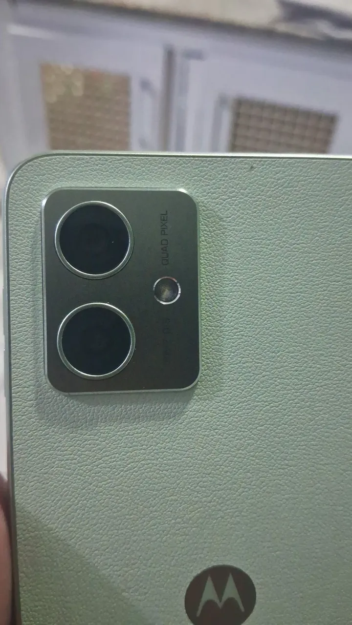 Moto G54 muito novo.
