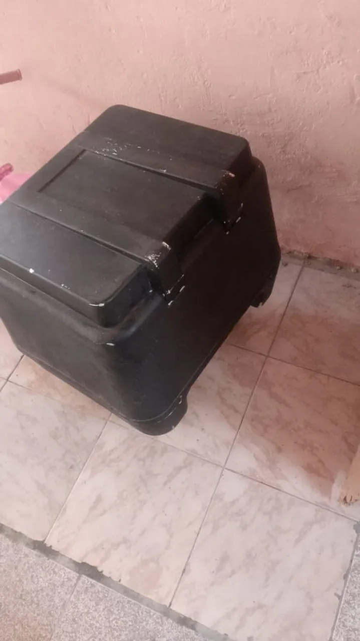 Baú para moto preto