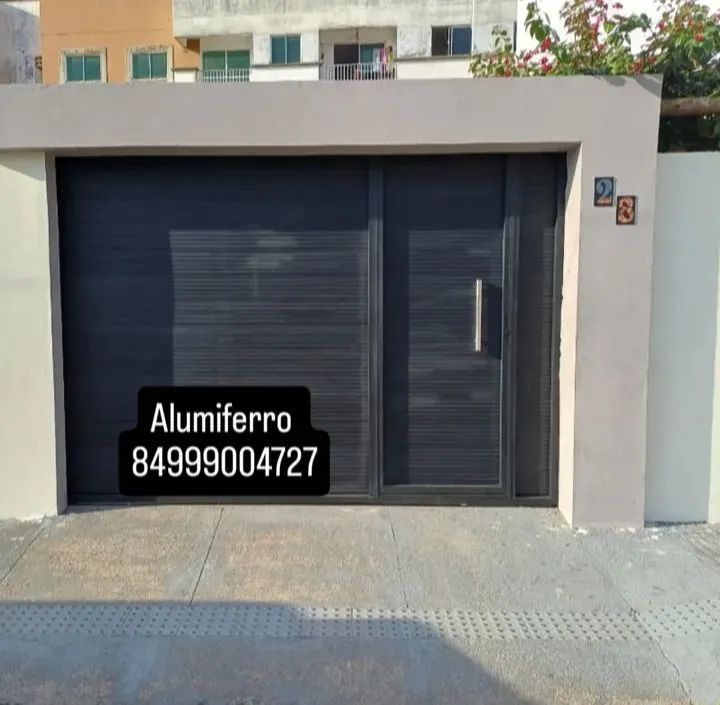 Portão de alumínio 64520835537153123