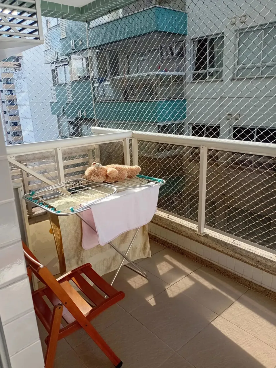 ALUGUEL ICARAÍ NITERÓI AVENIDA ROBERTO SILVEIRA PRÉDIO NOVO COM LAZER DE CLUBE VAGA DE GAR
