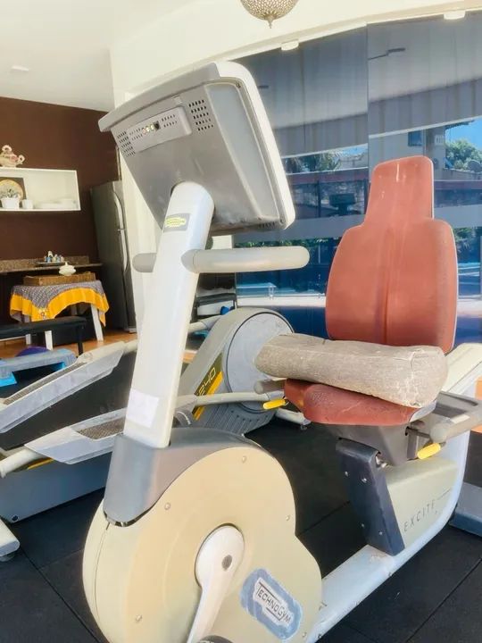 Vendo elíptico e bicicleta ergométrica  - Foto 3