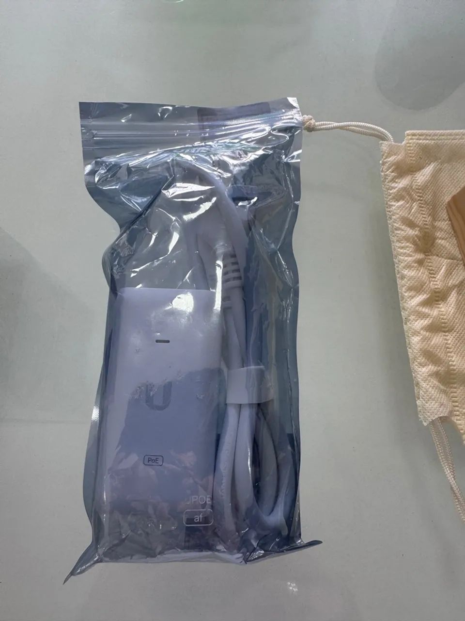 Ubiquiti PoE Injector - Novo e lacrado