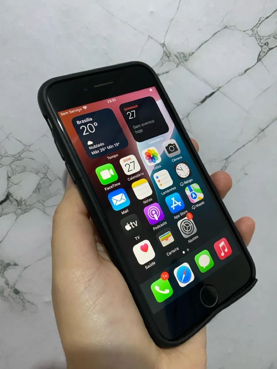 iPhone SE 64GB iOS atualizado impecável funcionando tudo perfeitamente 