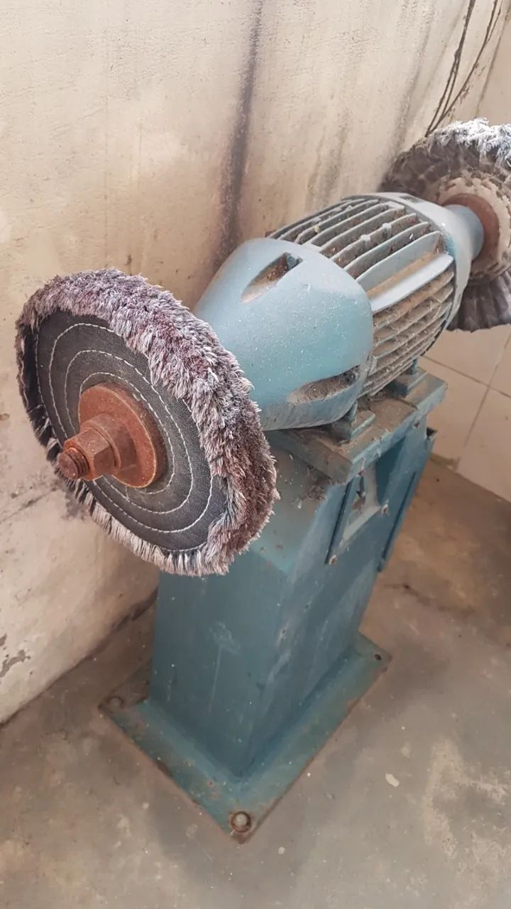 Politriz de Coluna Industrial Trifásica 2CV com Roda de Pano - Foto 2