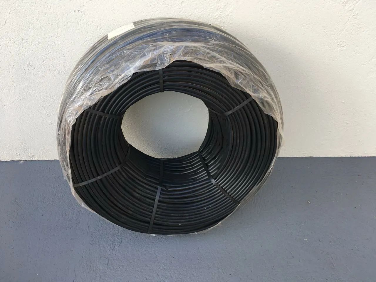 Mangueira de Irrigação Pelb 16mm Pn30 Sem Furos 500 Metros - Foto 4