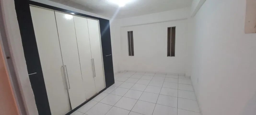 alugo casa 1º andar - Foto 3