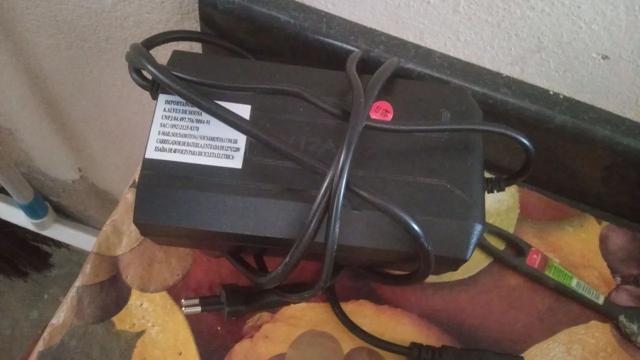 Vendo bicicleta elétrica Souza 48v  - Foto 5