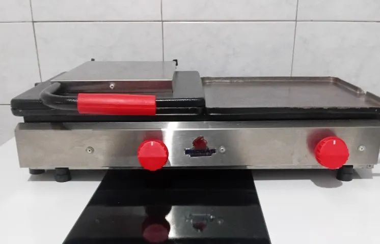 Chapa sanduicheira para hambúrgueres e lanches - Foto 4