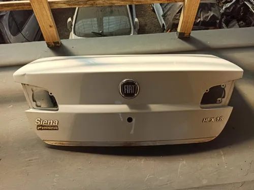 Tampa Traseira Fiat Siena Hlx 1.8 2010 Bbb ~detalhe