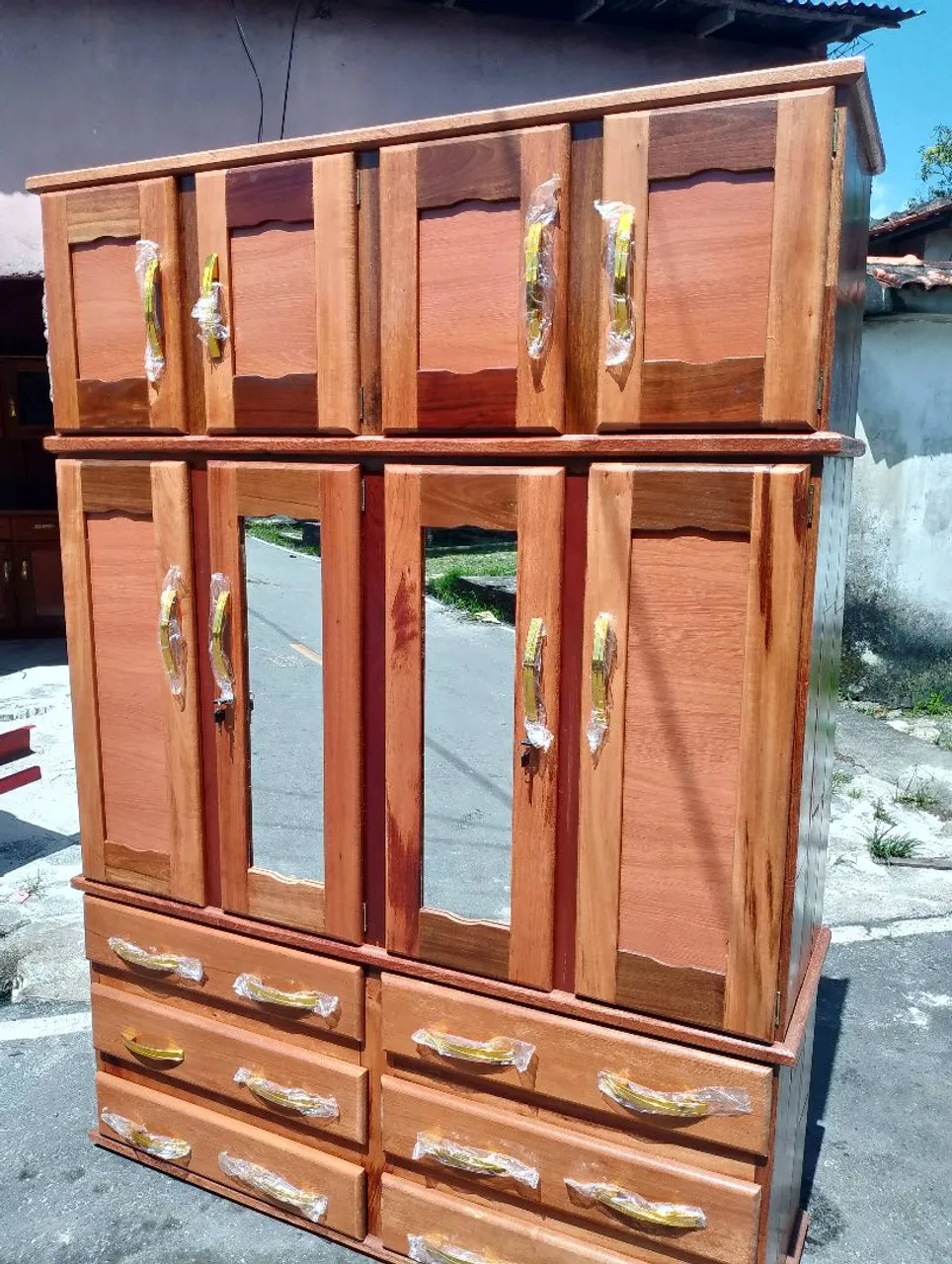 GUARDA ROUPA DE 4 PORTAS 90% MADEIRA