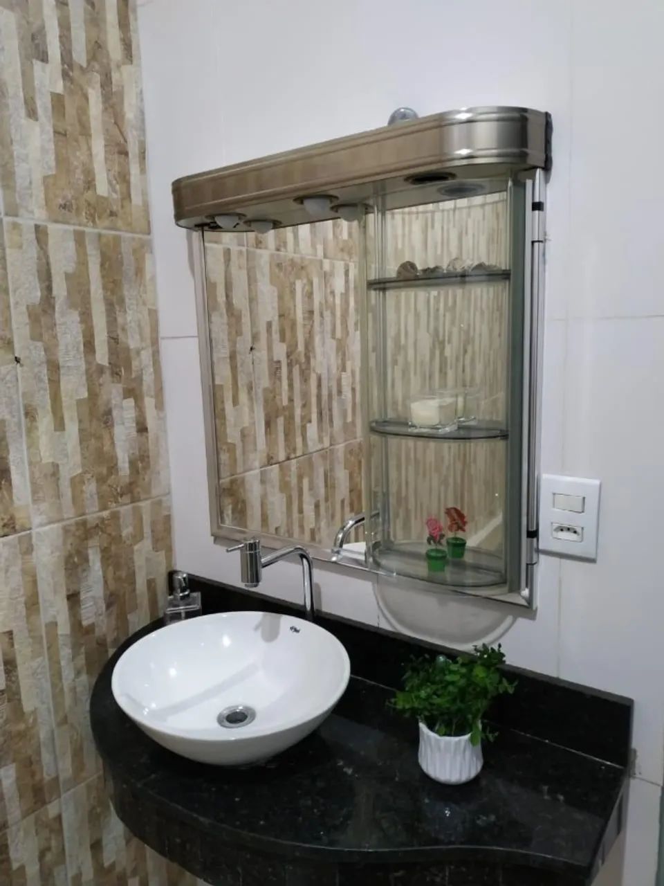 Apartamento 1 mobiliado - VG  - Foto 2
