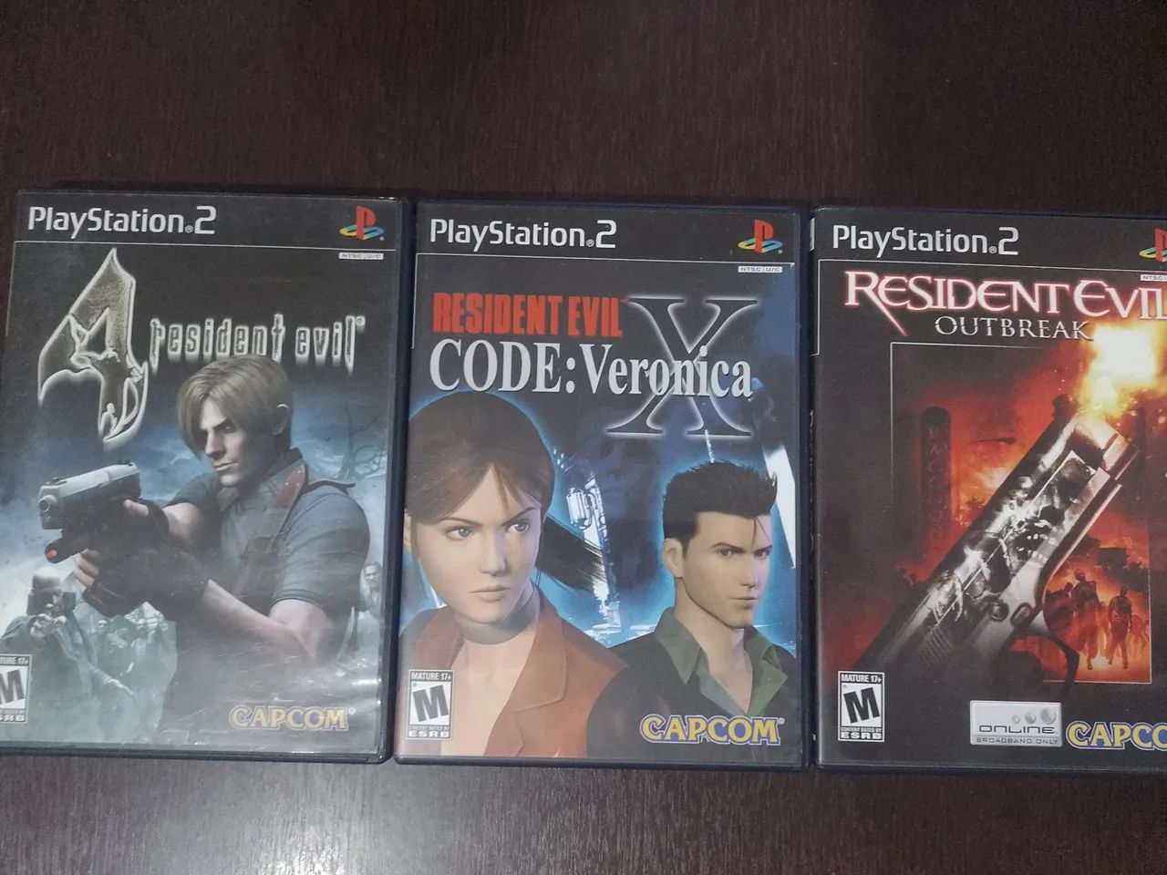 Resident Evil the essentials PS2 original 63824123220099122