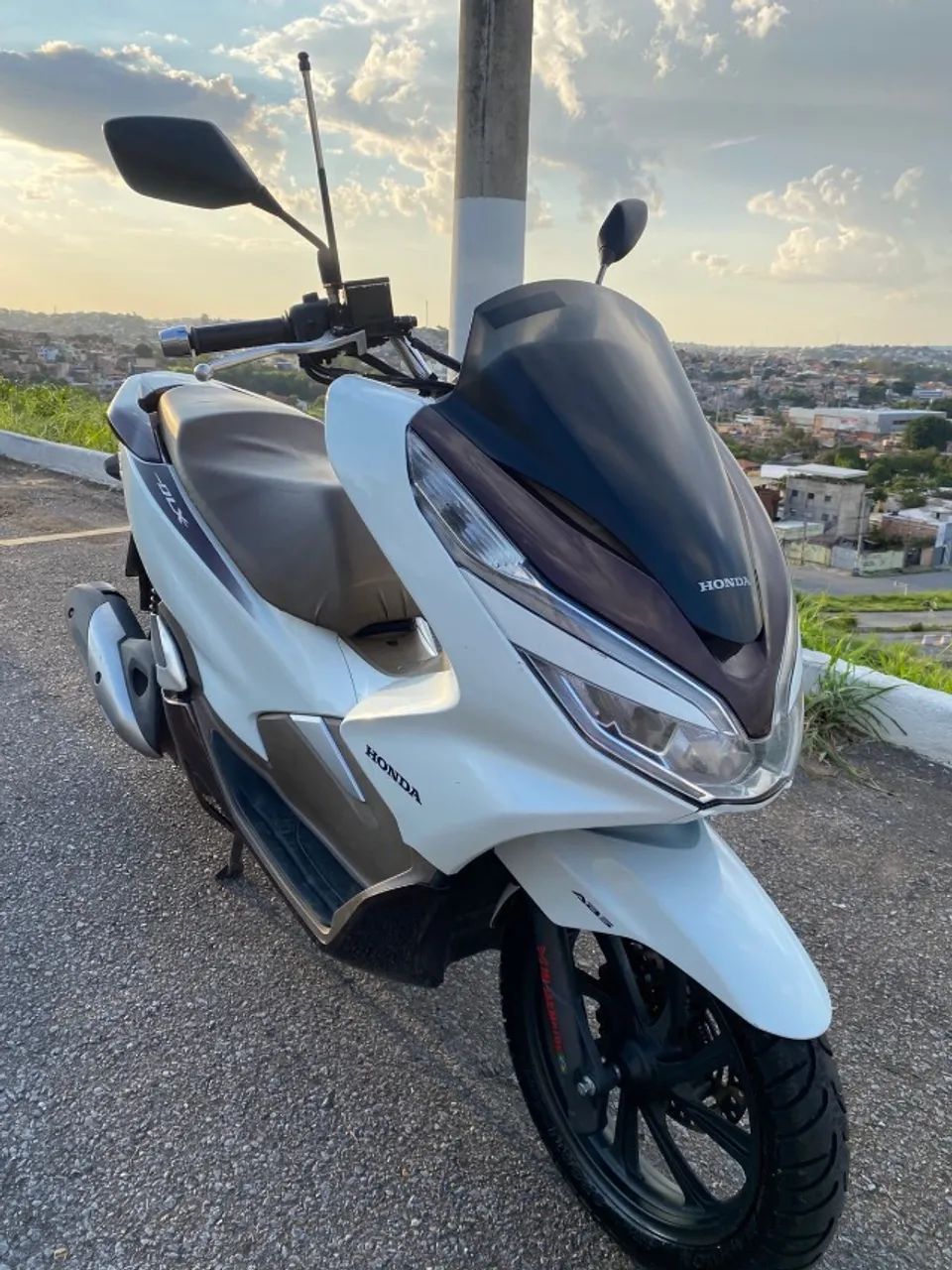 Honda PCX, 150cc DLX - única dona - Foto 2