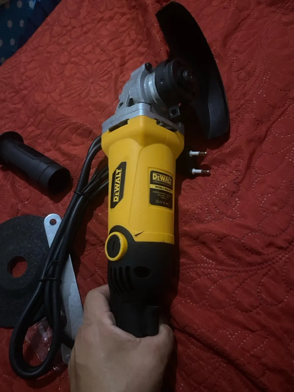 Esmerilhadeira Angular DeWalt - Nova