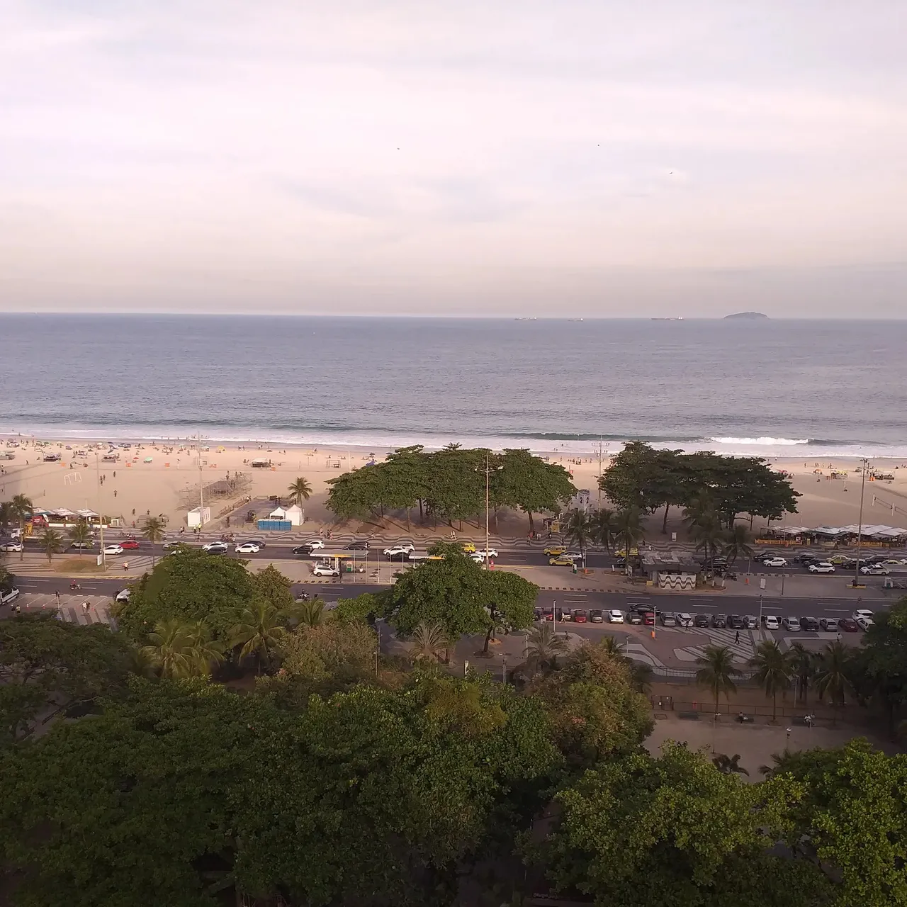 Imóvel para aluguel com 75 metros quadrados com 2 quartos em Copacabana - Rio de Janeiro -