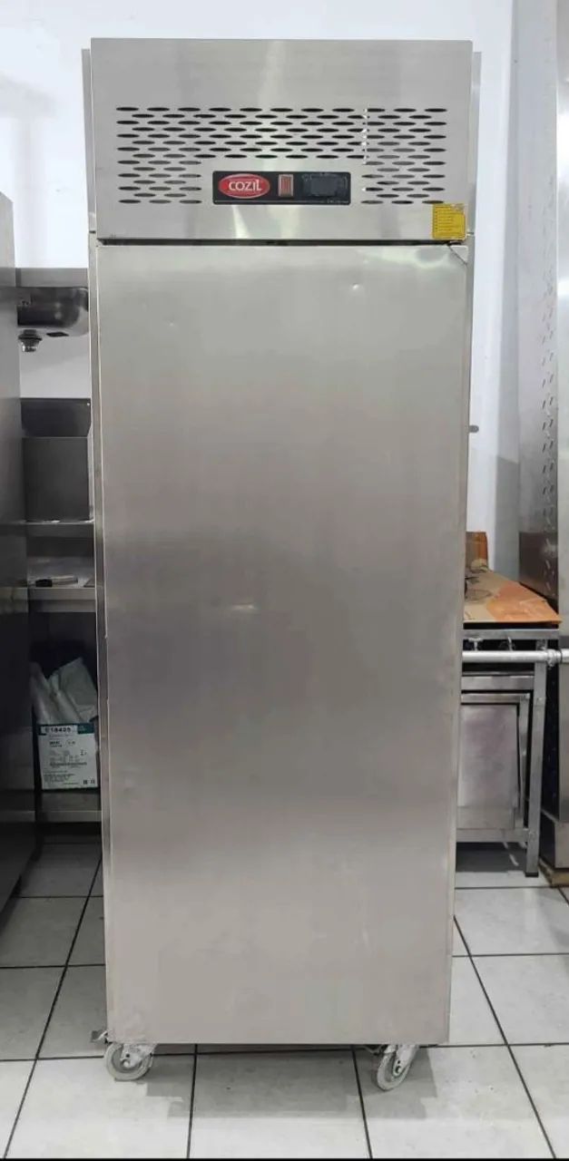 Refrigerador Vertical para Comércio - COZIL  - Foto 3