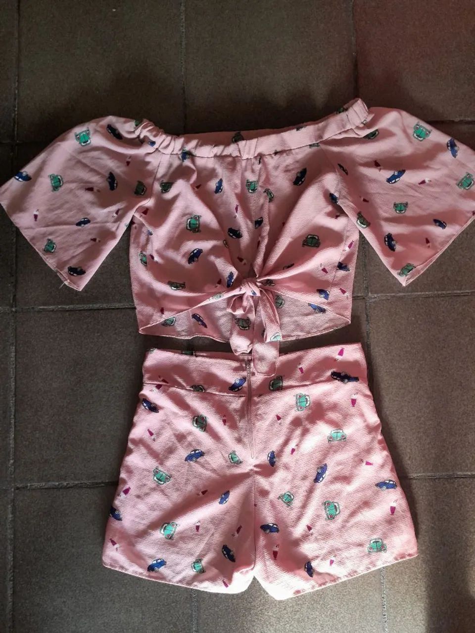 Conjunto de shorts e blusa tamanho G - Foto 4