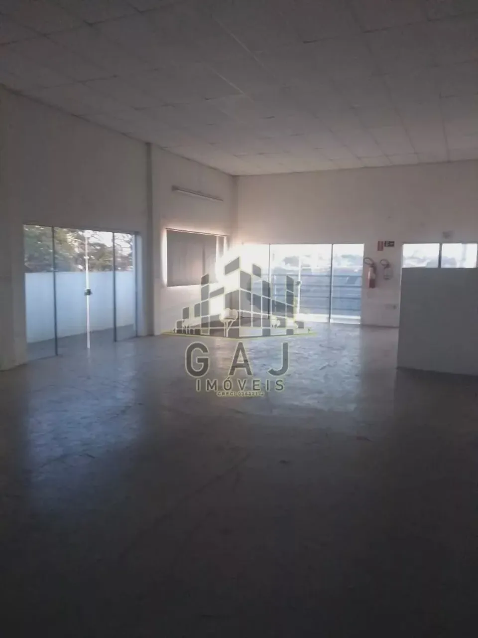 2 salões comerciais + casa na Cidade Jardim - Americana/SP - SA1040