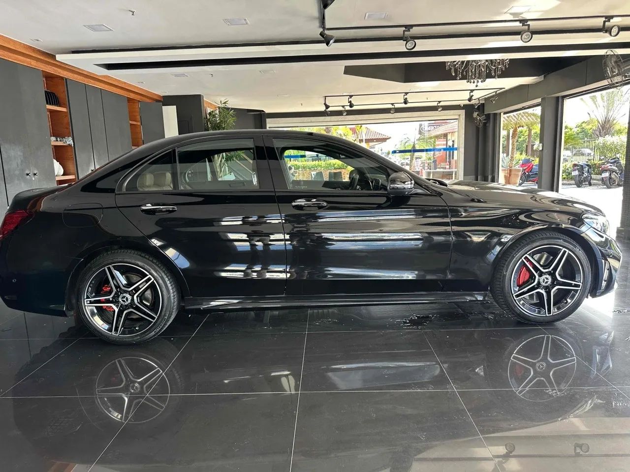 Mercedes-benz C 300 2020 2.0 cgi gasolina sport 9g-tronic - Foto 3