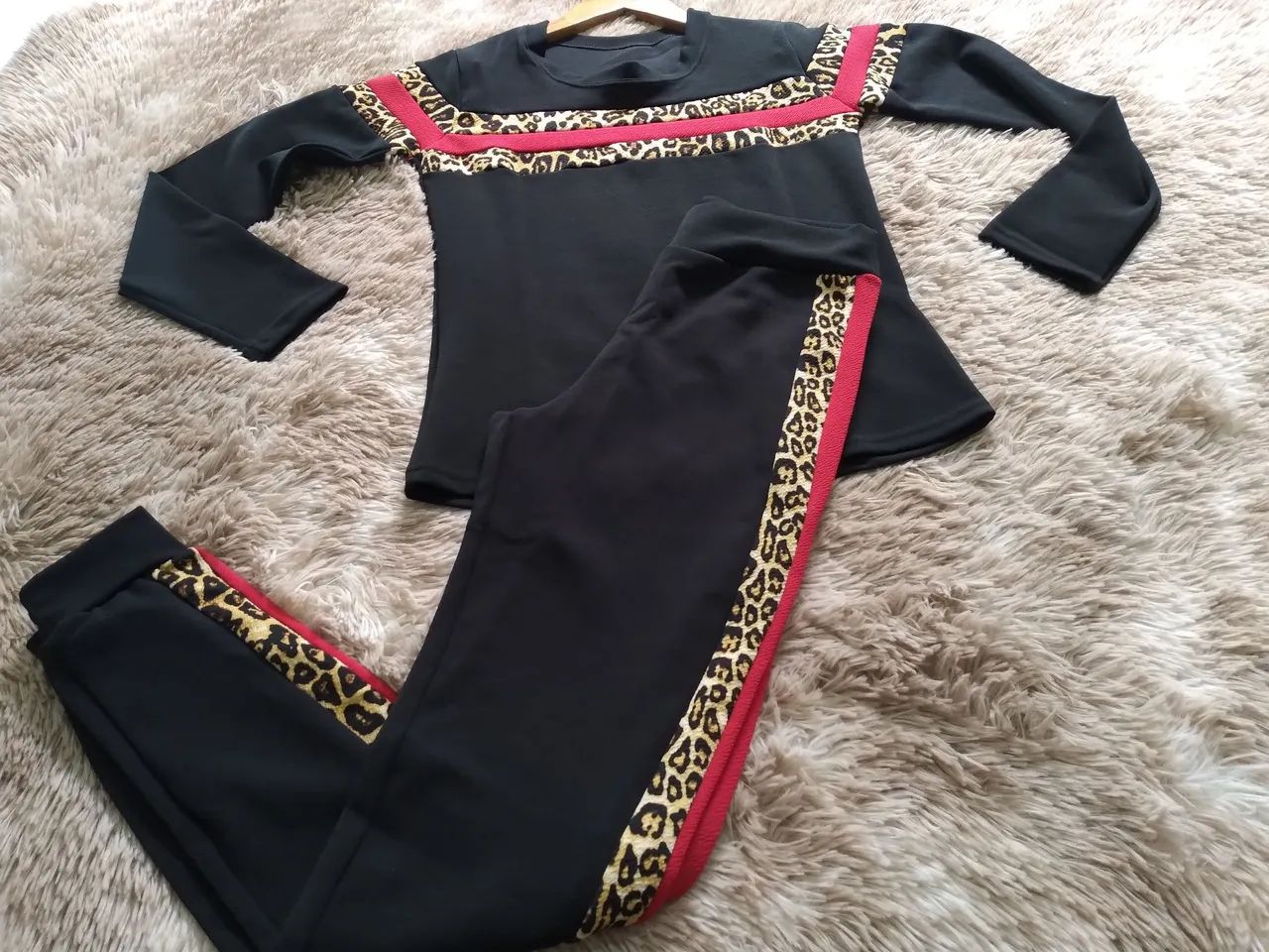 Conjunto feminino Tam M