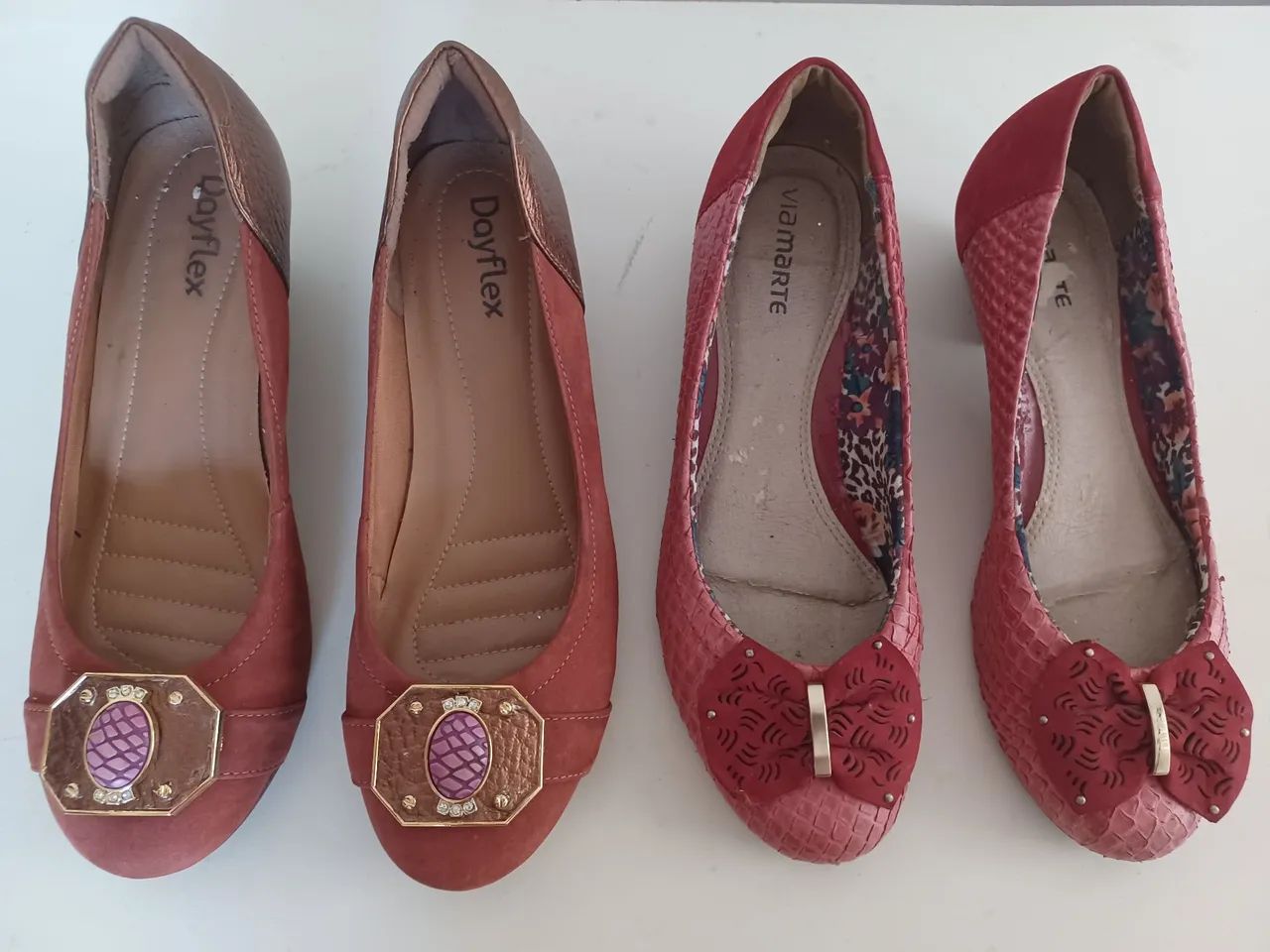 2 PARES SEMINOVOS POR 20 REAIS DESAPEGO FEMININO