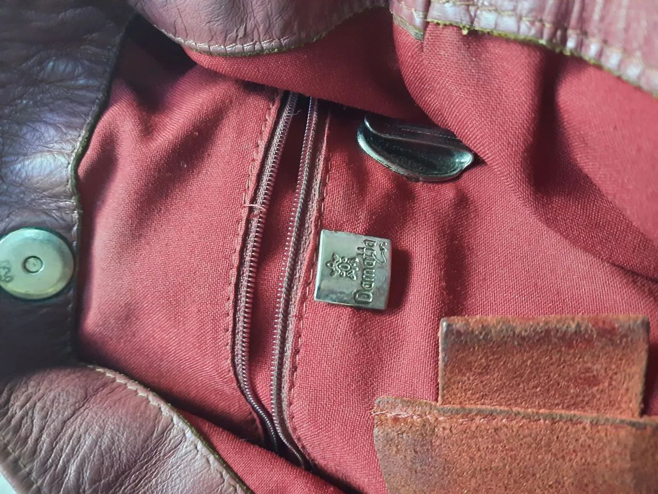 Bolsa de couro legítimo cor vinho - Foto 4