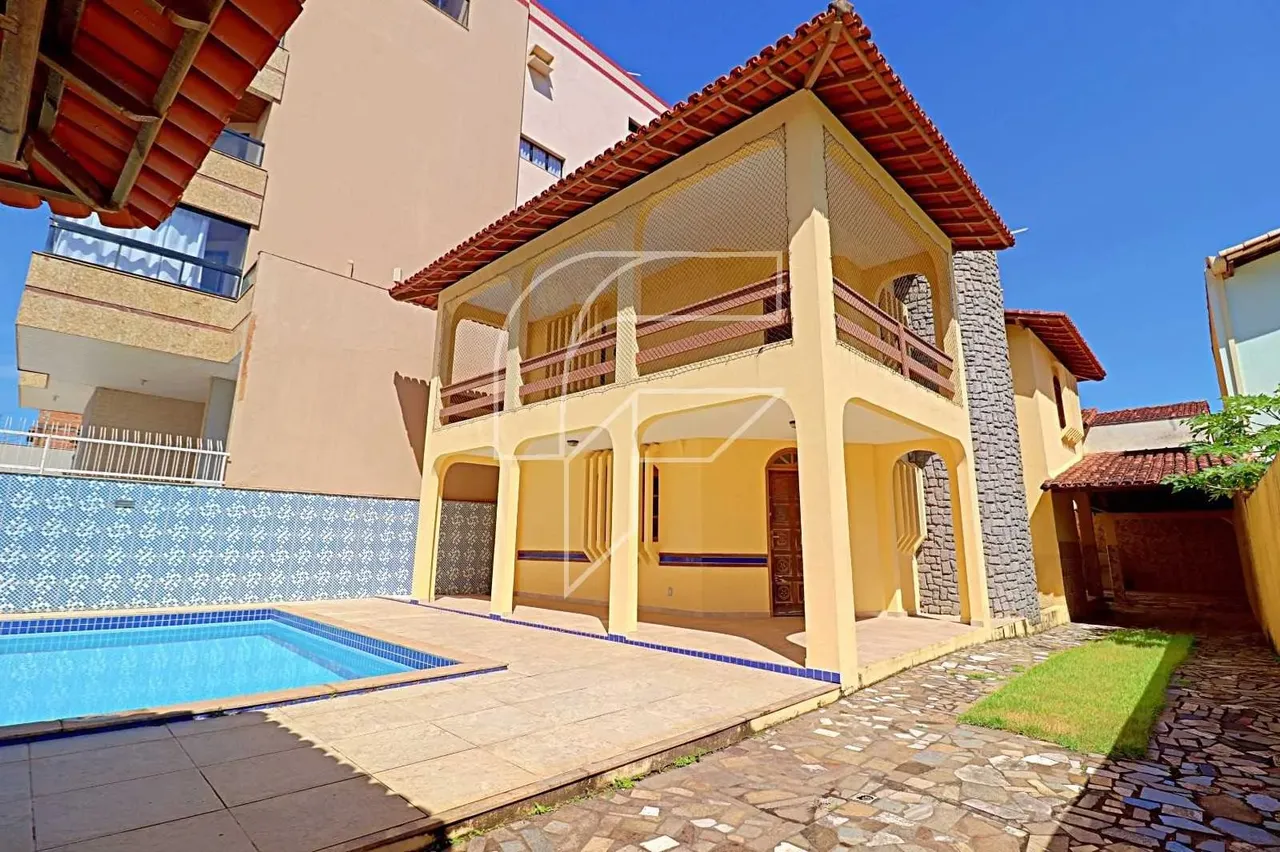 Imóvel para venda possui 330 metros quadrados com 6 quartos em Enseada Azul - Guarapari -