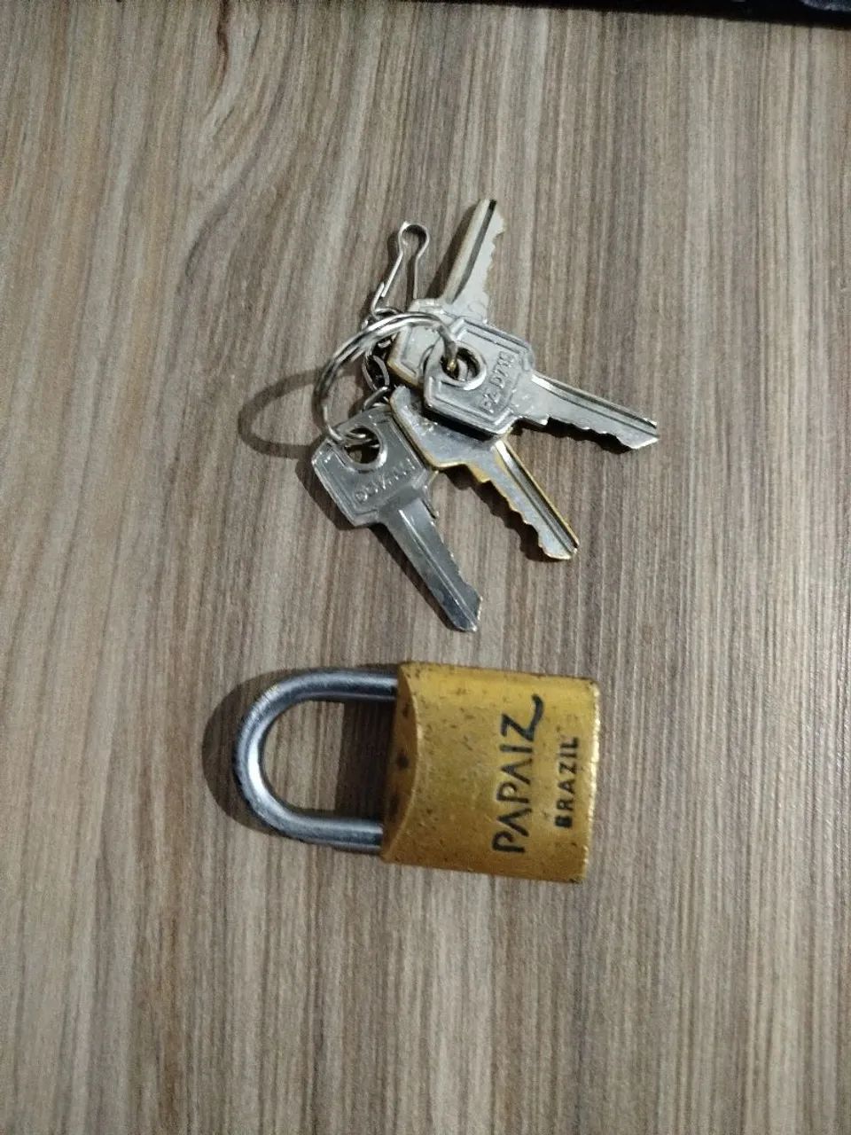 Cadeado Papaiz com 4 chaves