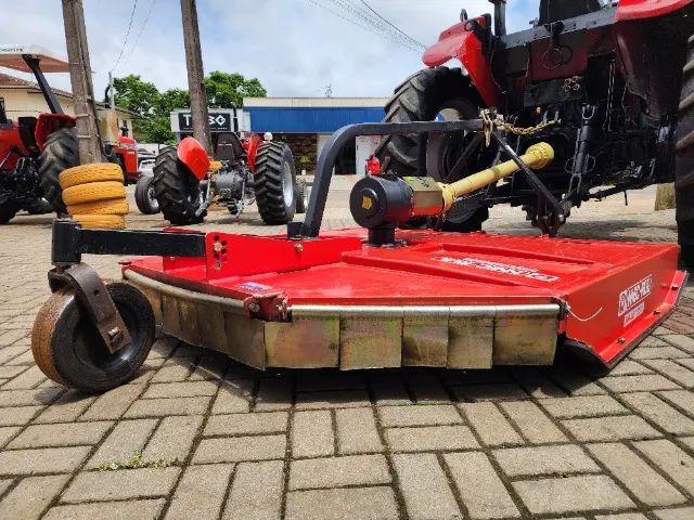 Roçadeira p/ Trator Agrícola, Marca: Mec Rul, Largura: 1.80 m, Ano: 2023 (Seminova)  - Foto 3