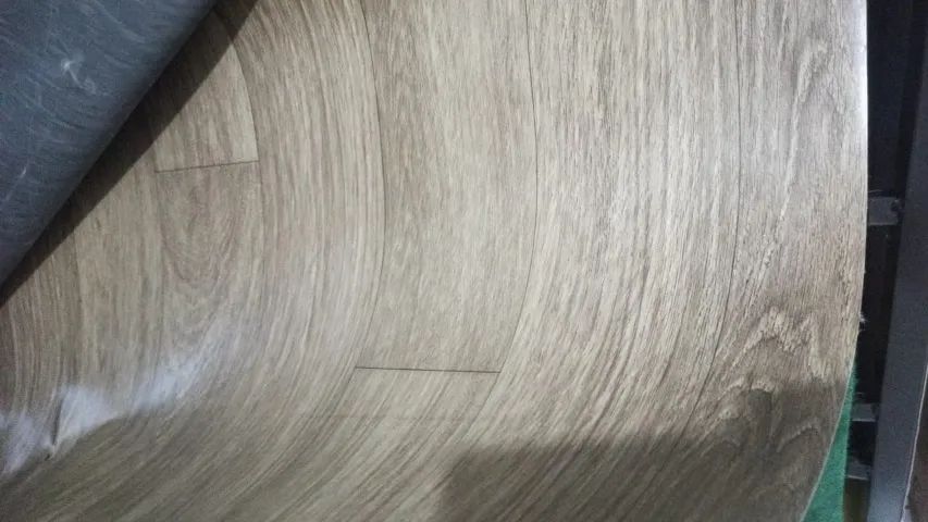     Kapazi Piso Vinílico 0,7mm Rolo 2m - Foto 3