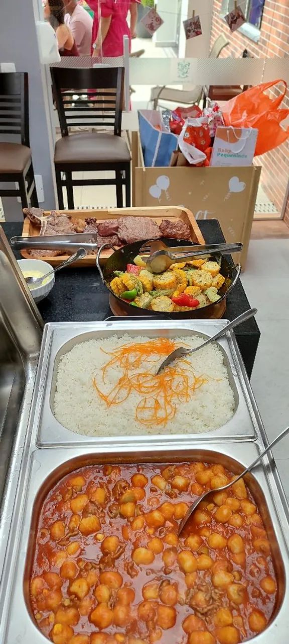 Assador/Churrasqueiro/Buffet  - Foto 5
